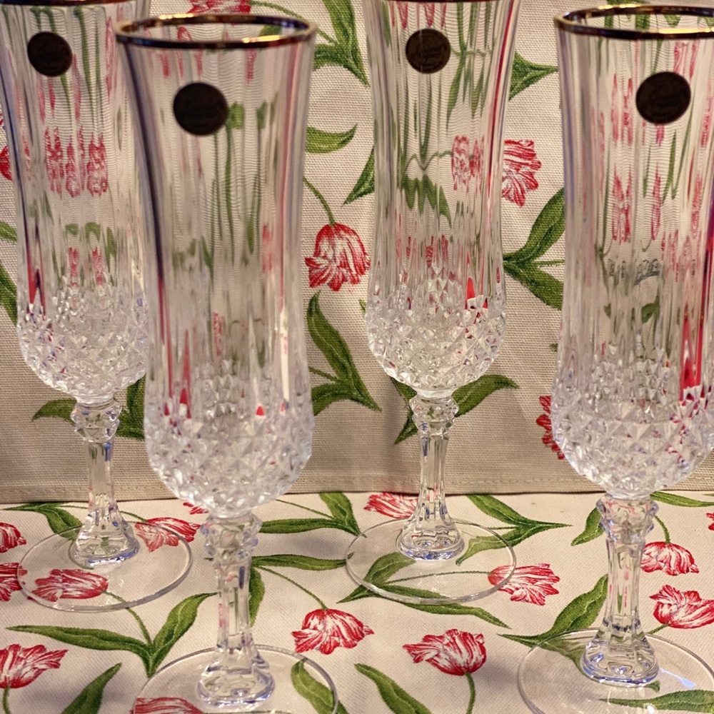 Longchamp 4 piece champagne flutes